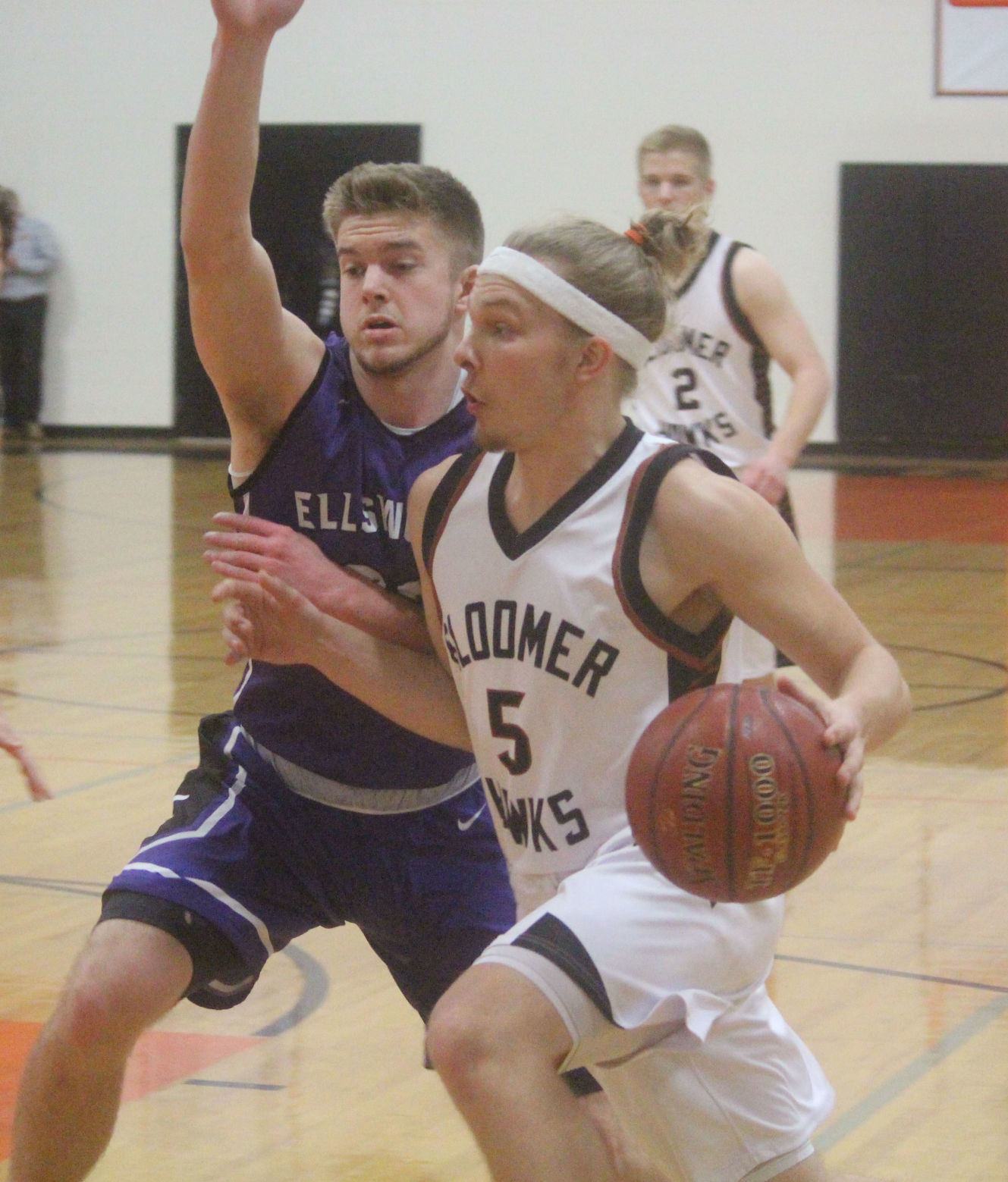 Ellsworth at Bloomer boys basketball 3-3-18